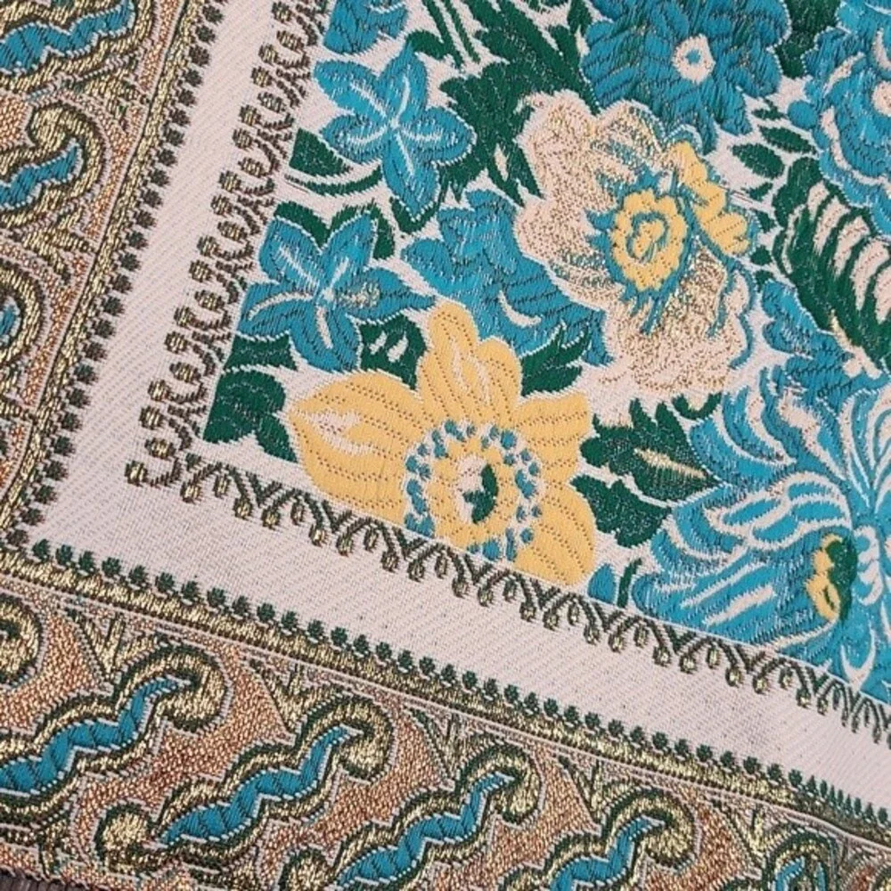 Embroided Square Accent Pillowcase